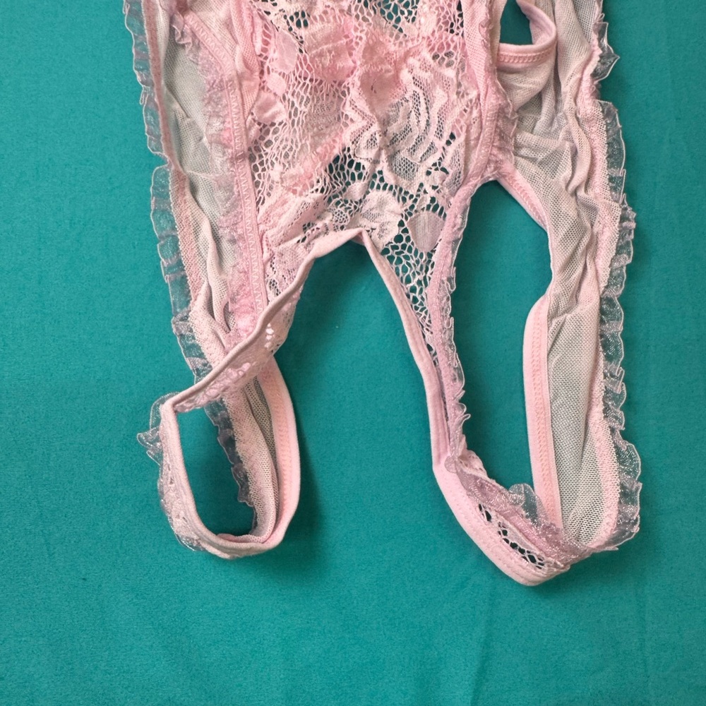 Avidlove Pink Lace Teddy Bodysuit Size M NWT Sheer Mesh Lingerie - Picture 6 of 7